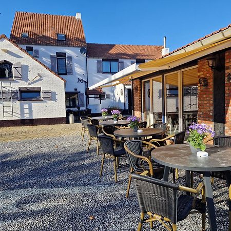 B&B De Kroonhoeve Beringen Extérieur photo