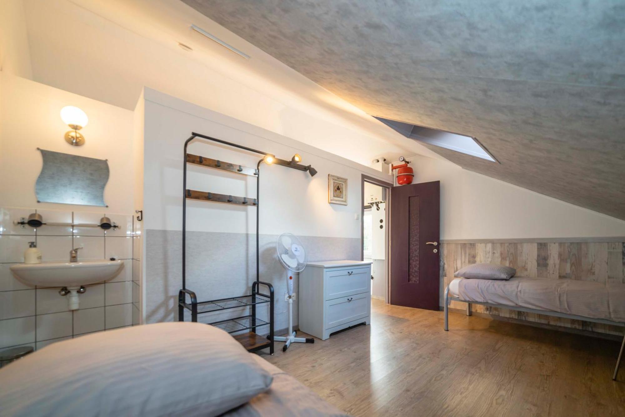 B&B De Kroonhoeve Beringen Extérieur photo
